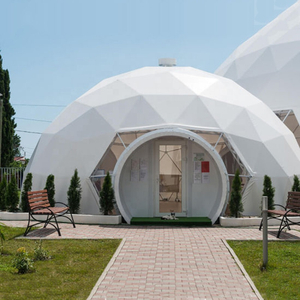 Tenda a cupola di lusso personalizzabile Modern City Lounge per cene ed eventi sociali Design elegante e resistente alle intemperie