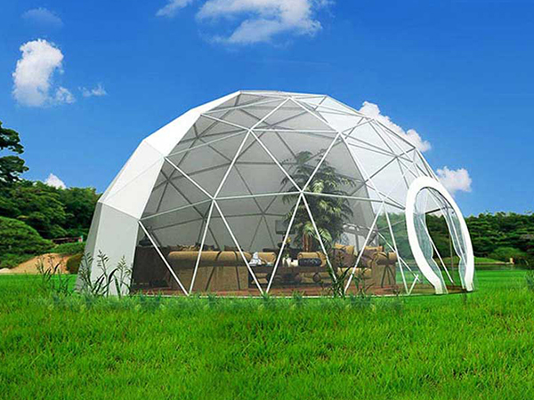 Tenda a cupola di lusso con porta in vetro per eventi all'aperto Elegante tendone per feste economico e di alta qualità in vendita