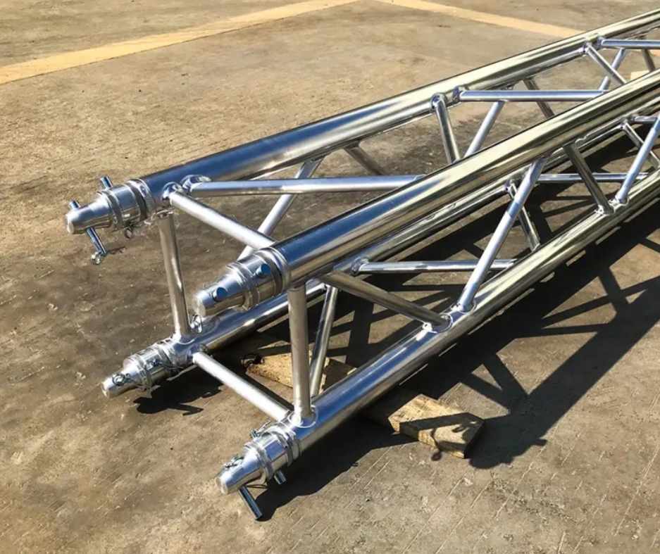 Capriata modulare a buon mercato all'ingrosso della vite dello zipolo della lega di alluminio 300*300mm, 400*400mm, 400*600mm, 520*760mm