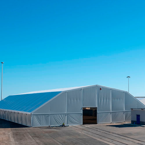 Perché utilizzare una tenda da magazzino?