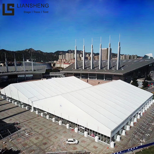 [Serie Sky Dome] Tenda espositiva extra-large da 30×70 m — Spazio artistico senza colonne da 2.100 ㎡, che ridefinisce le possibilità illimitate dell'architettura espositiva