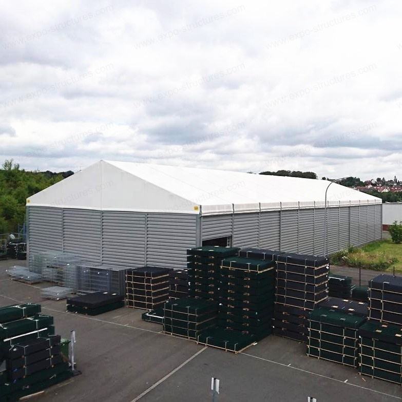 Grande tenda di stoccaggio per magazzino industriale Panino ignifugo impermeabile in PVC resistente ai raggi UV Lamiere di acciaio durevoli Logo per uso esterno in tessuto