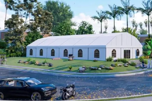 Quanto è grande la tenda di cui ho bisogno per un matrimonio all'aperto?