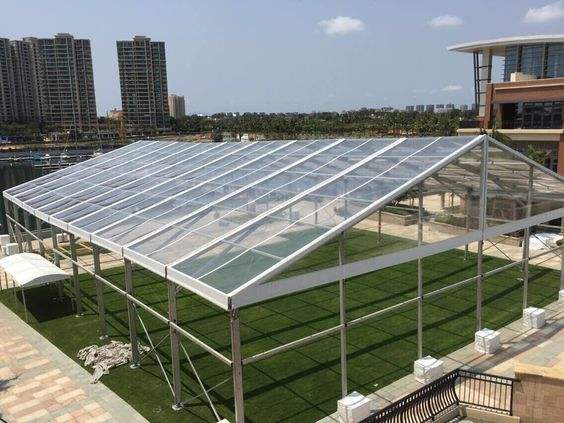 500 800 1000 persone Tende di lusso per tendoni per matrimoni con tetto trasparente in vendita Tenda trasparente per matrimoni