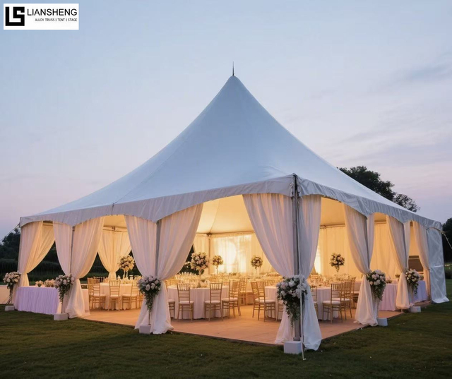 Tenda a pagoda con guglia poligonale per matrimoni all'aperto di nuovo stile con telaio in lega di alluminio Personalizzazione delle dimensioni più vendute disponibile