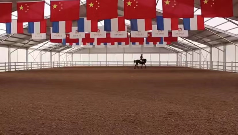 Tenda da tennis di grandi dimensioni, tenda da basket, tenda da padel, tenda da calcio per allenamento, di alta qualità 