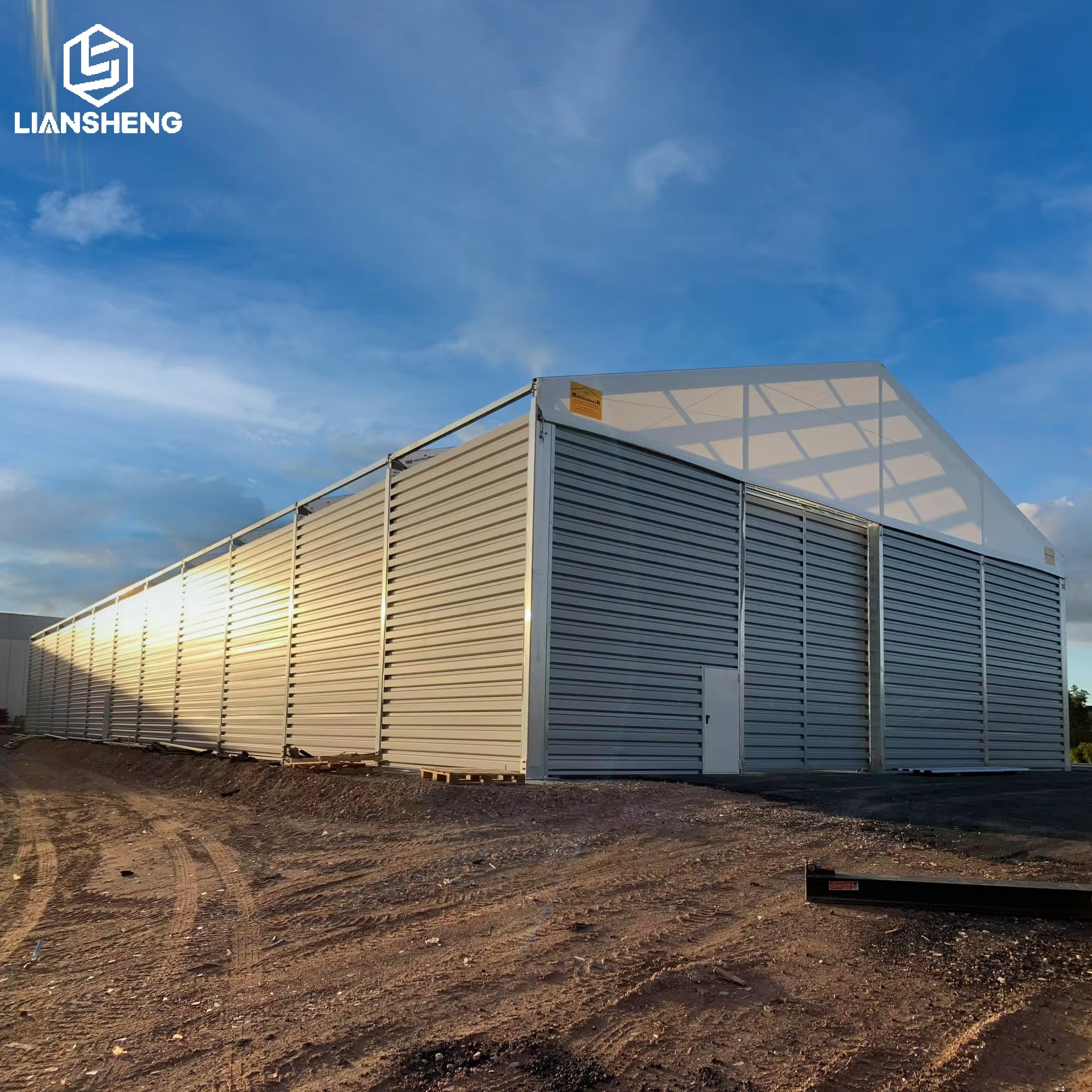 [Serie Qingtian] Tenda di stoccaggio commerciale di grandi dimensioni da 50×100 m — 5.000㎡ Spazio senza colonne · Costruzione rapida · Soluzione rivoluzionaria per lo stoccaggio aziendale