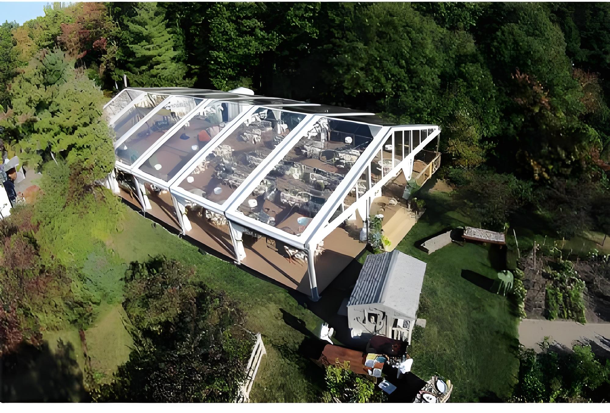 Tenda per feste di dimensioni personalizzate Tenda per eventi facile da montare Tenda per matrimoni con struttura in alluminio a portata lunga con rivestimento del tetto